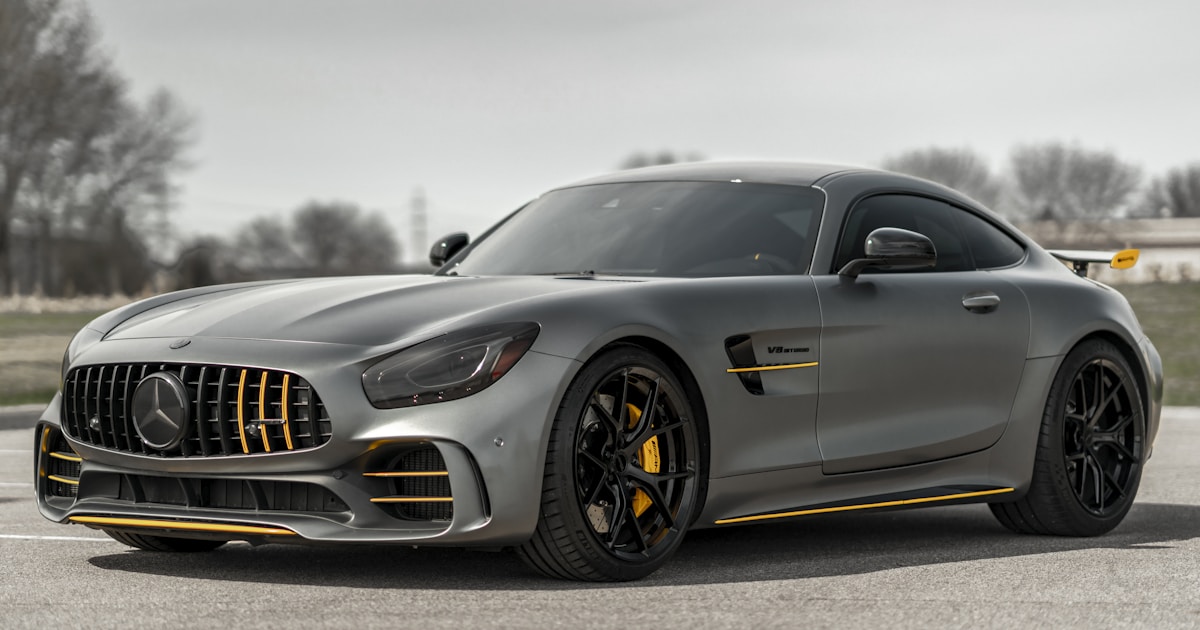 Mercedes-Benz 300SL Gullwing: A Masterpiece Worth Every Penny