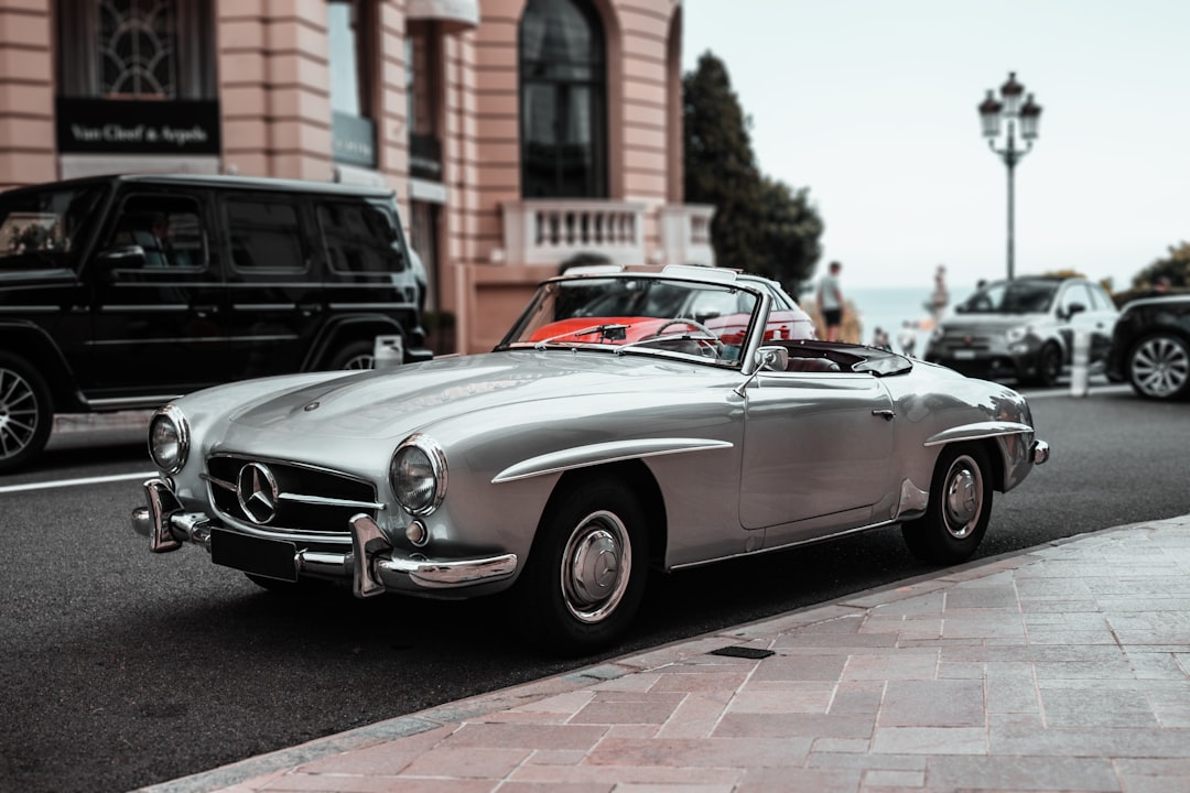 Unlocking History: New Archival Deep Dive into Mercedes-Benz 300 SL's Gullwings