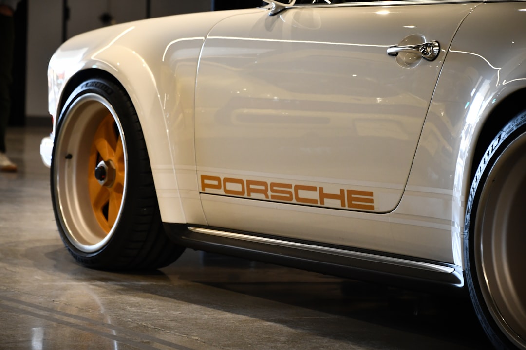 Singer and Cosworth Unveil Groundbreaking 420-HP Flat-Six for Reimagined Porsches