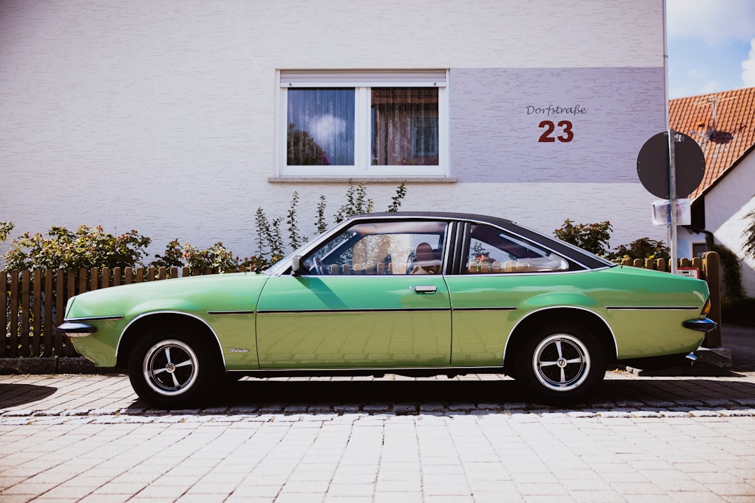 Reviving a Legend: 1977 Opel Manta Berlinetta Rises from Two-Decade Slumber