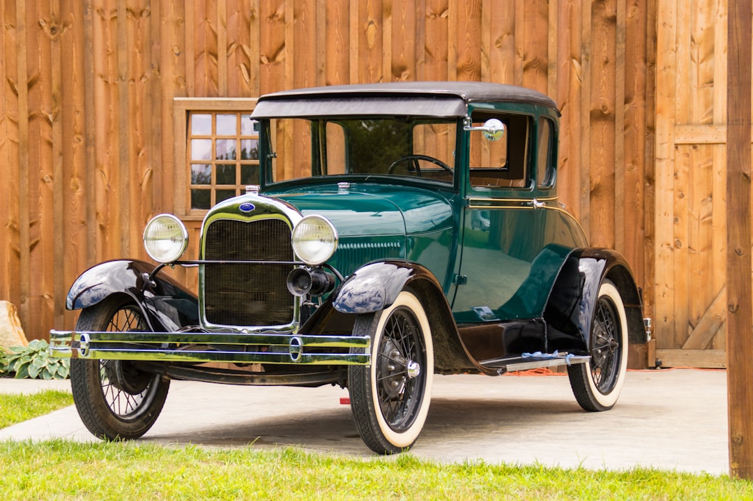 Students & AACA Team Up to Revive 1915 Ford Model T in Pompano Beach
